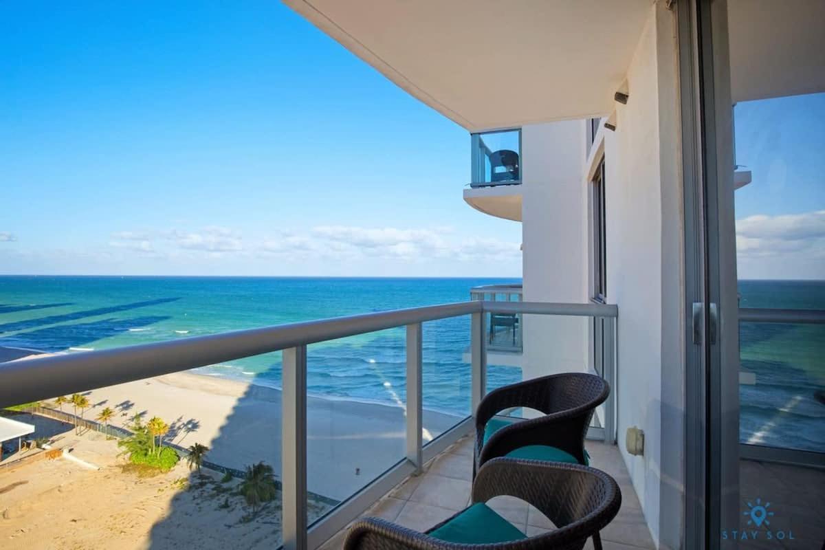 Beachfront Resort Pool Ocean View Balcony ميامي بيتش المظهر الخارجي الصورة