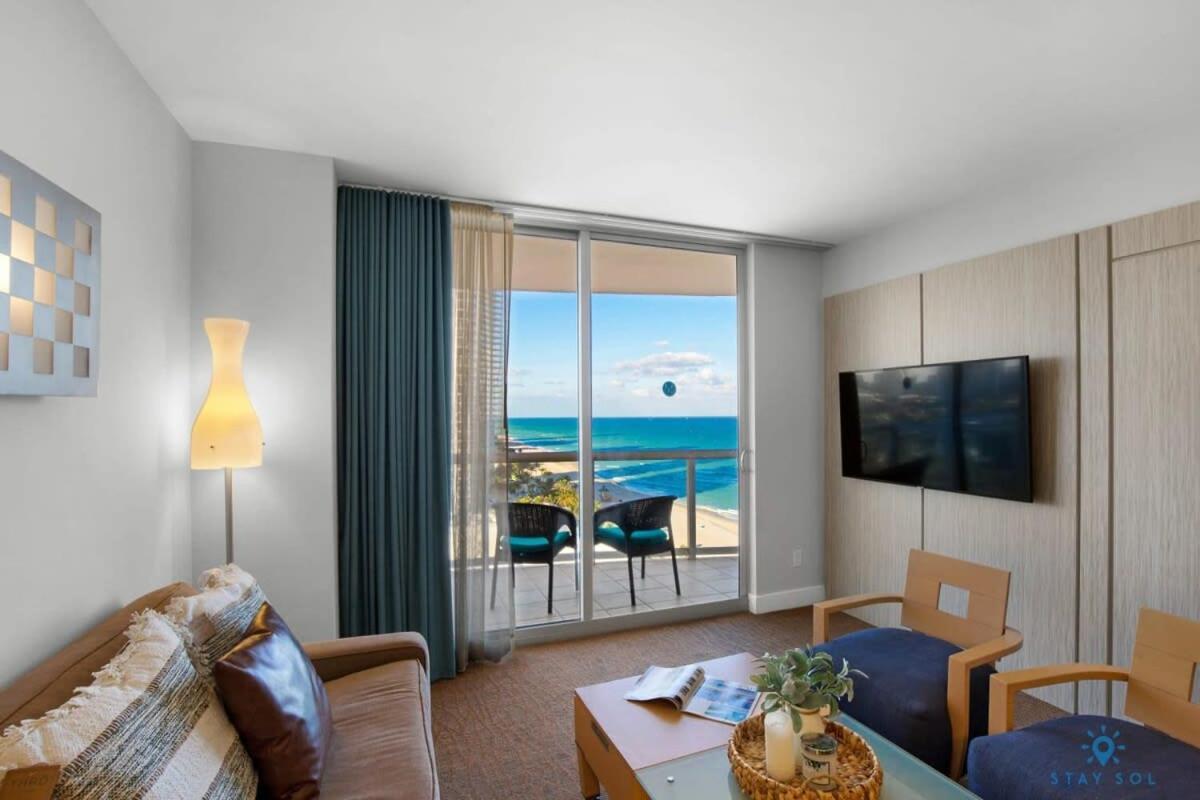 Beachfront Resort Pool Ocean View Balcony ميامي بيتش المظهر الخارجي الصورة